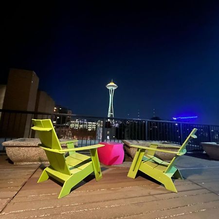 Cozy Downtown Condo Retreat With Space Needle View Seattle Eksteriør billede