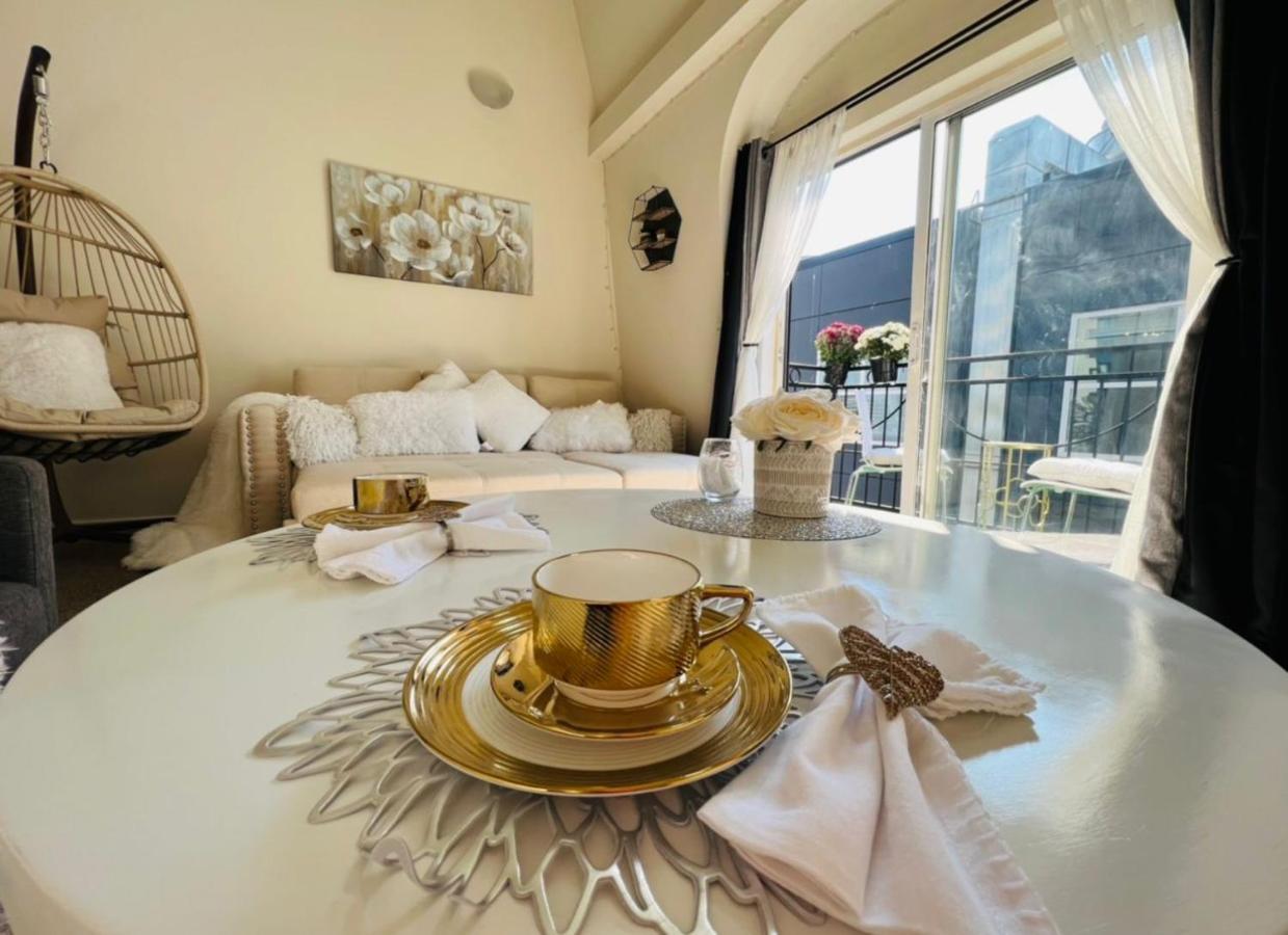 Cozy Downtown Condo Retreat With Space Needle View Seattle Eksteriør billede